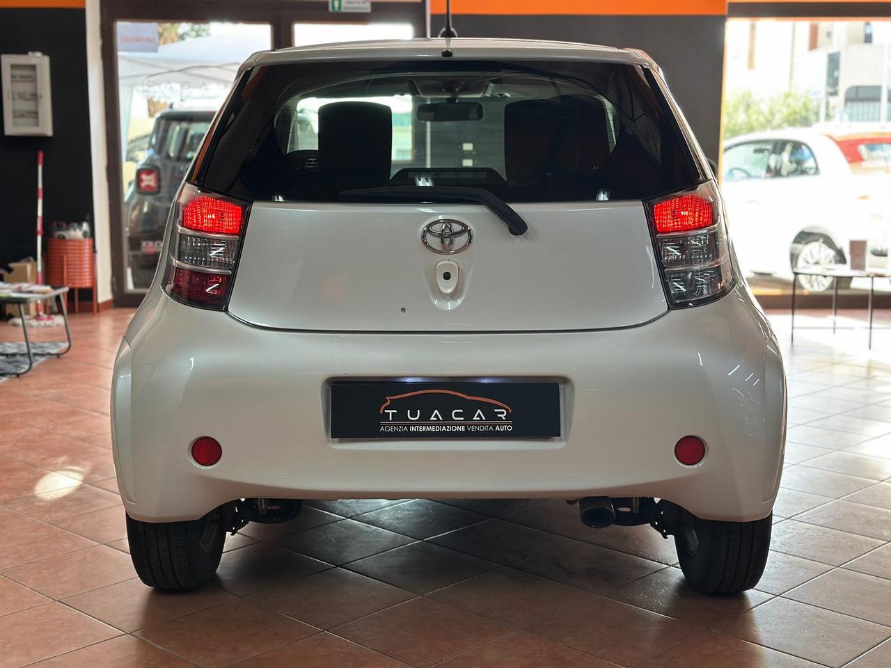 Toyota iQ 1.0 #12013