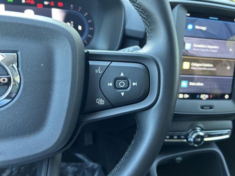 Volvo XC40 B3 automatico Essential 12.485 KM!! PARI NUOVO
