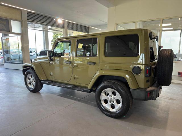 JEEP Wrangler Unlimited 2.8 CRD DPF Sahara