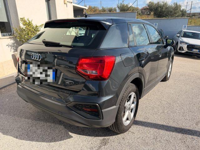 AUDI Q2 30 TDI Business