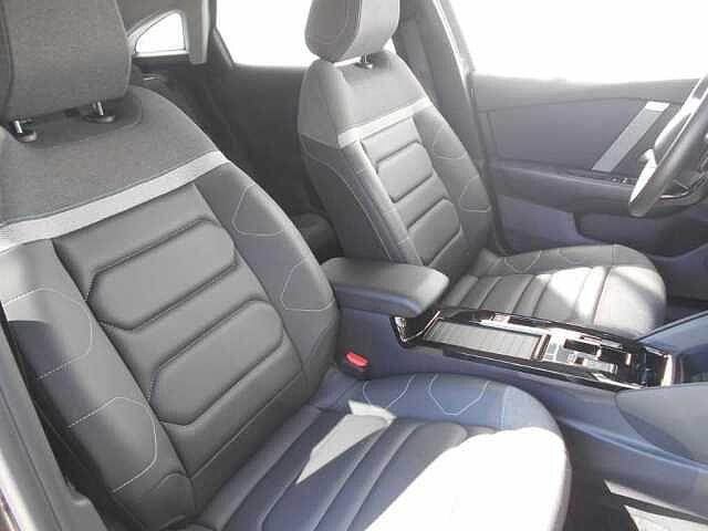 Citroen C4 130 EAT8 Shine Fin 9Perfet Scon 40%