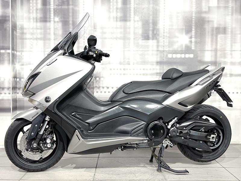 Yamaha TMax 530 Iron ABS