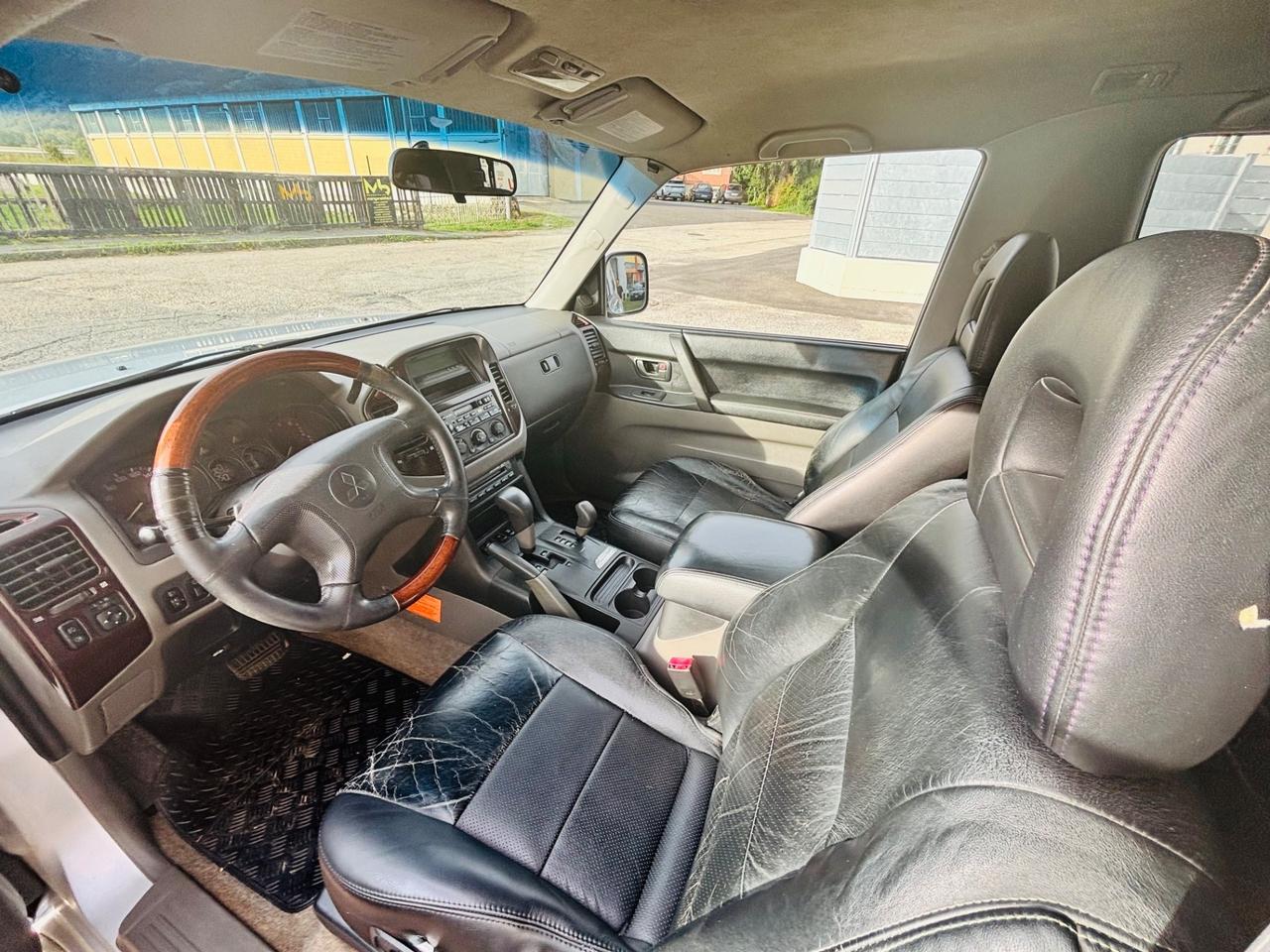 Mitsubishi Pajero 3.2 16V DI-D 3p. GLS