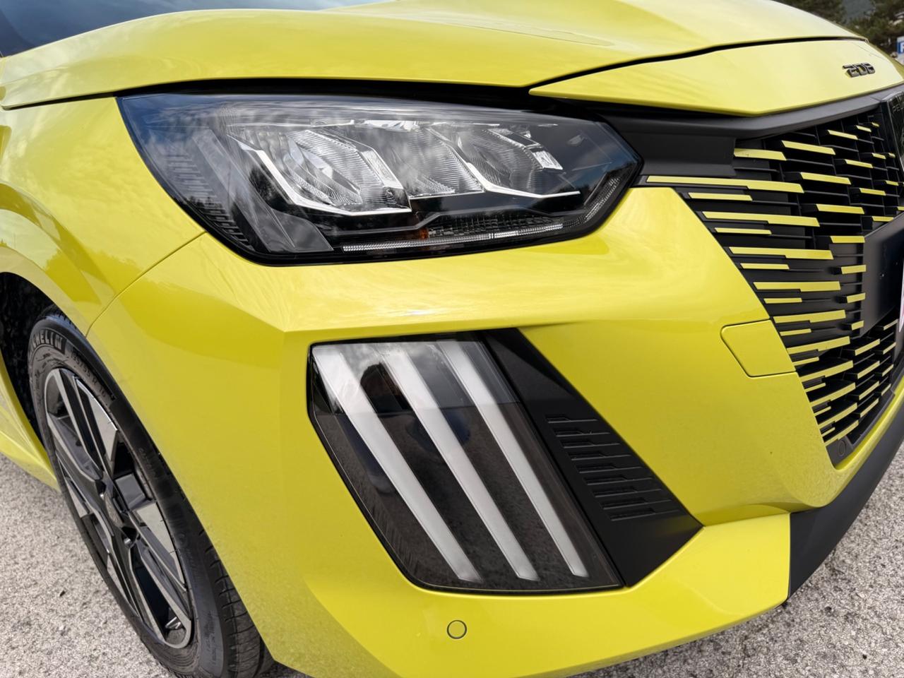 Peugeot 208 PureTech 100 Stop&Start 5 porte Allure