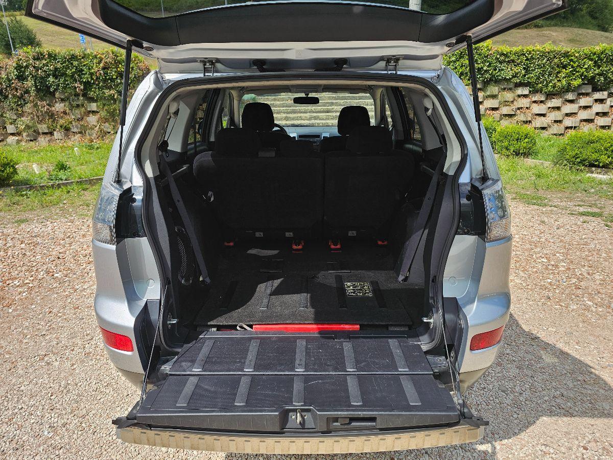 MITSUBISHI OUTLANDER 2.0 DIESEL 7 POSTI 4WD GARANZIA