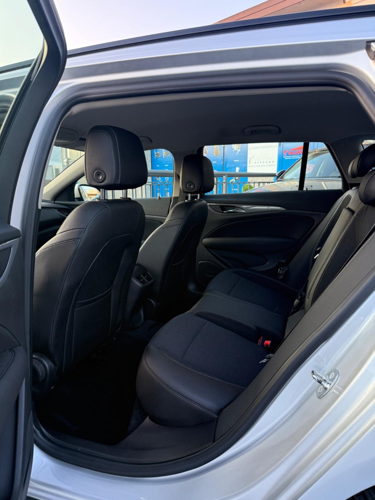Opel Insignia 1.6 CDTI ecoTEC 136 CV S&S Sports Tourer Innovation
