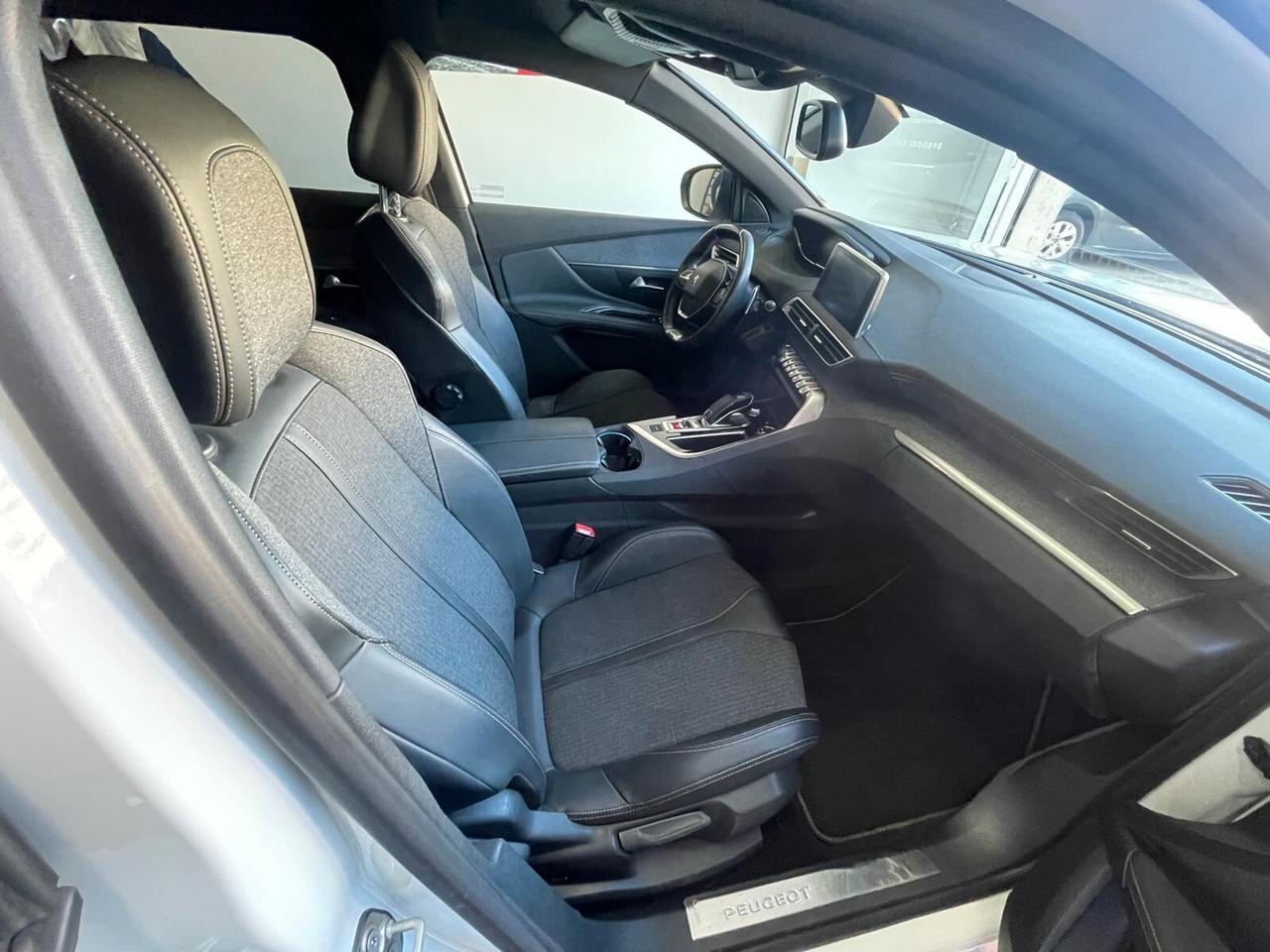 Peugeot 3008 BlueHDi 130 S&S EAT8 GT Line