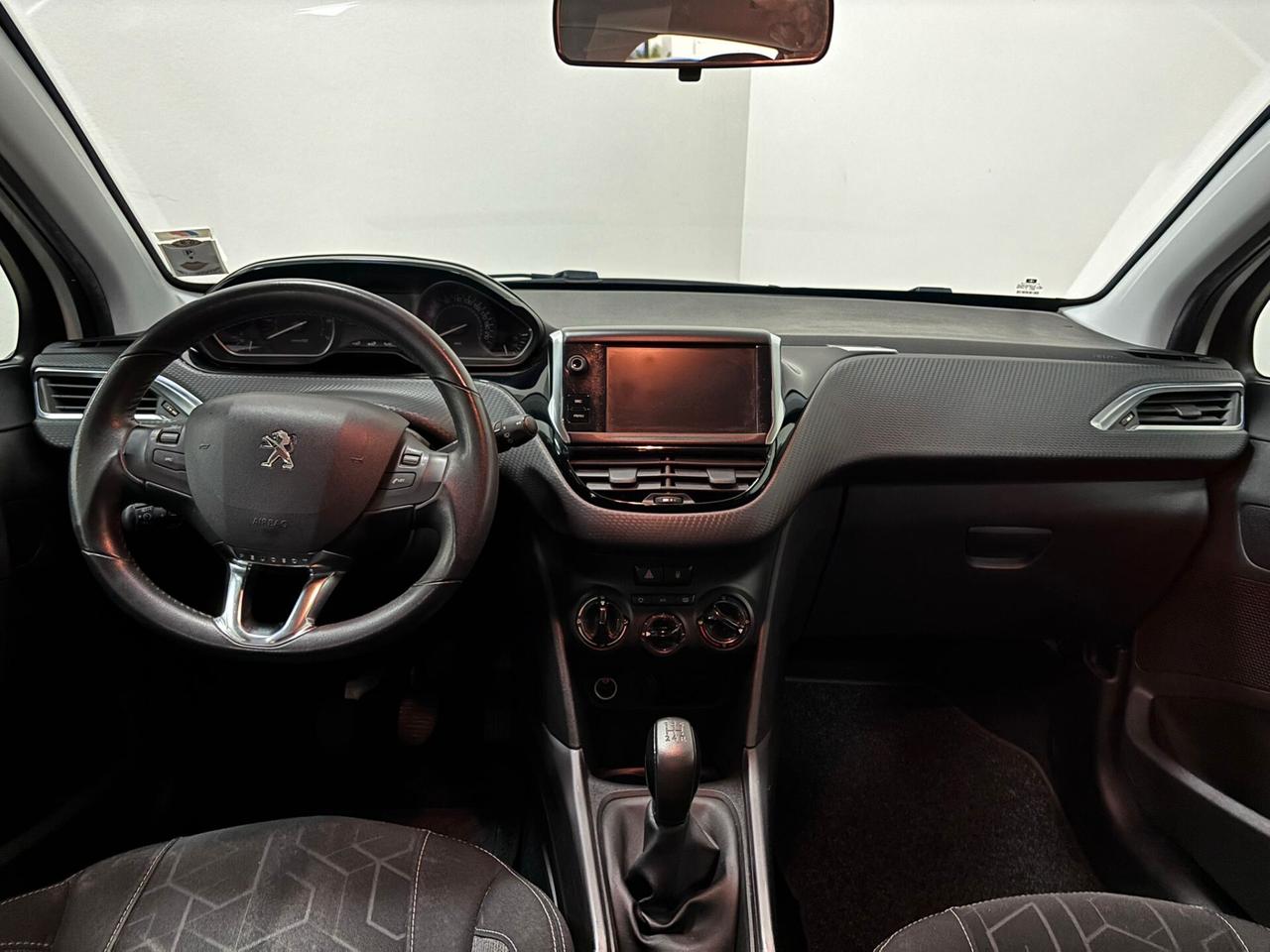 Peugeot 2008 PureTech 82 cv EURO 6