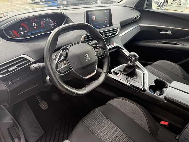 Peugeot 3008 1.5 BlueHDi 130 CV Active