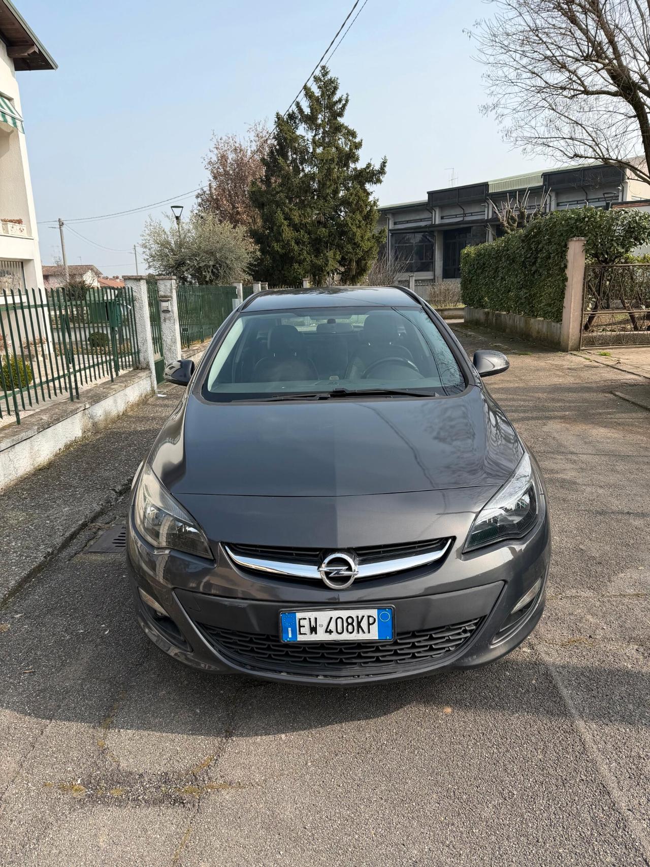 Opel Astra 1.7 CDTI 2014 OK NEOPATENTATI