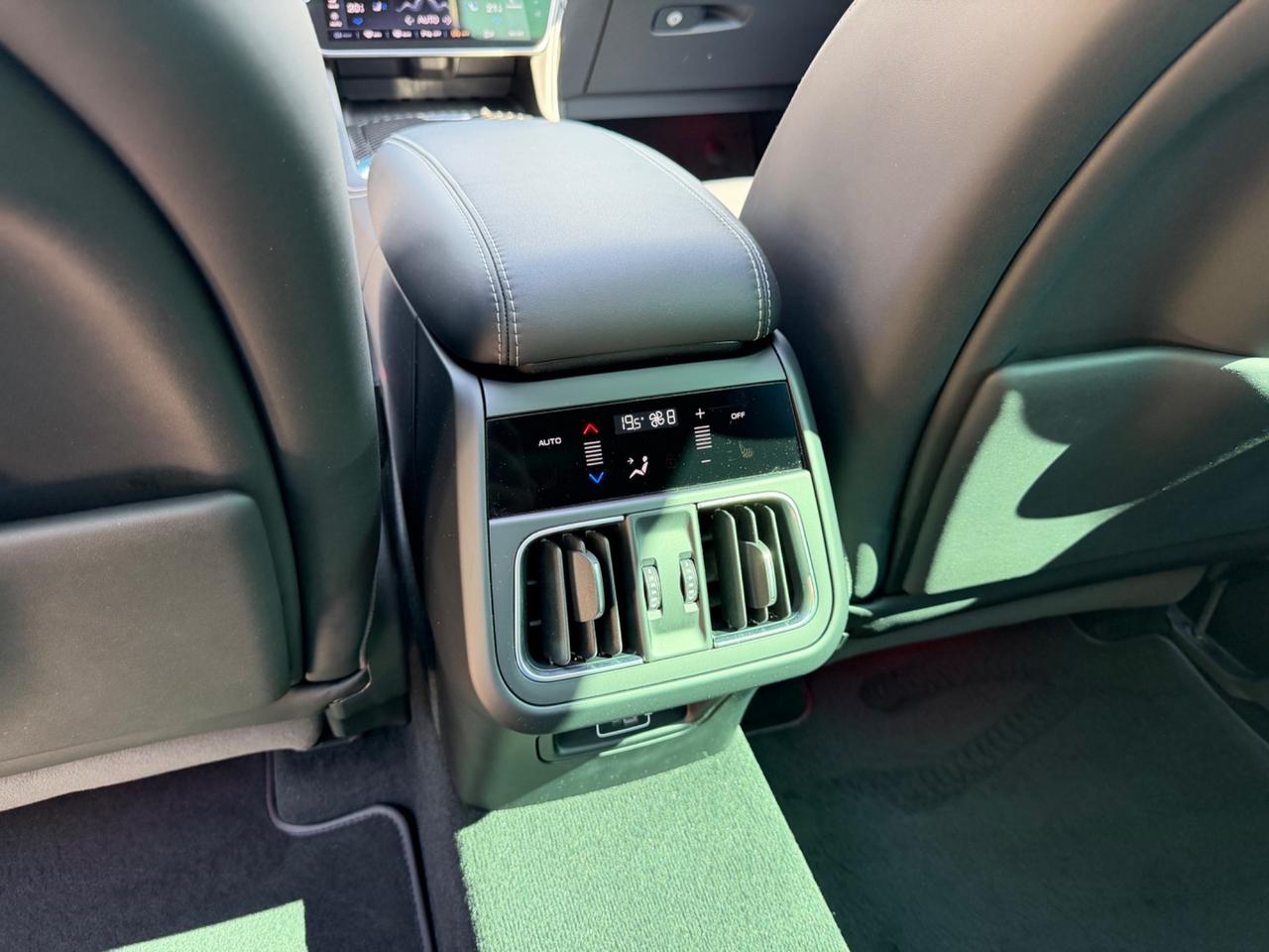 Maserati Grecale MHEV 330 CV AWD Modena