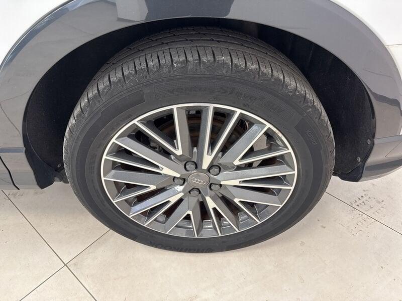 Audi Q3 Q3 35 TDI quattro Business