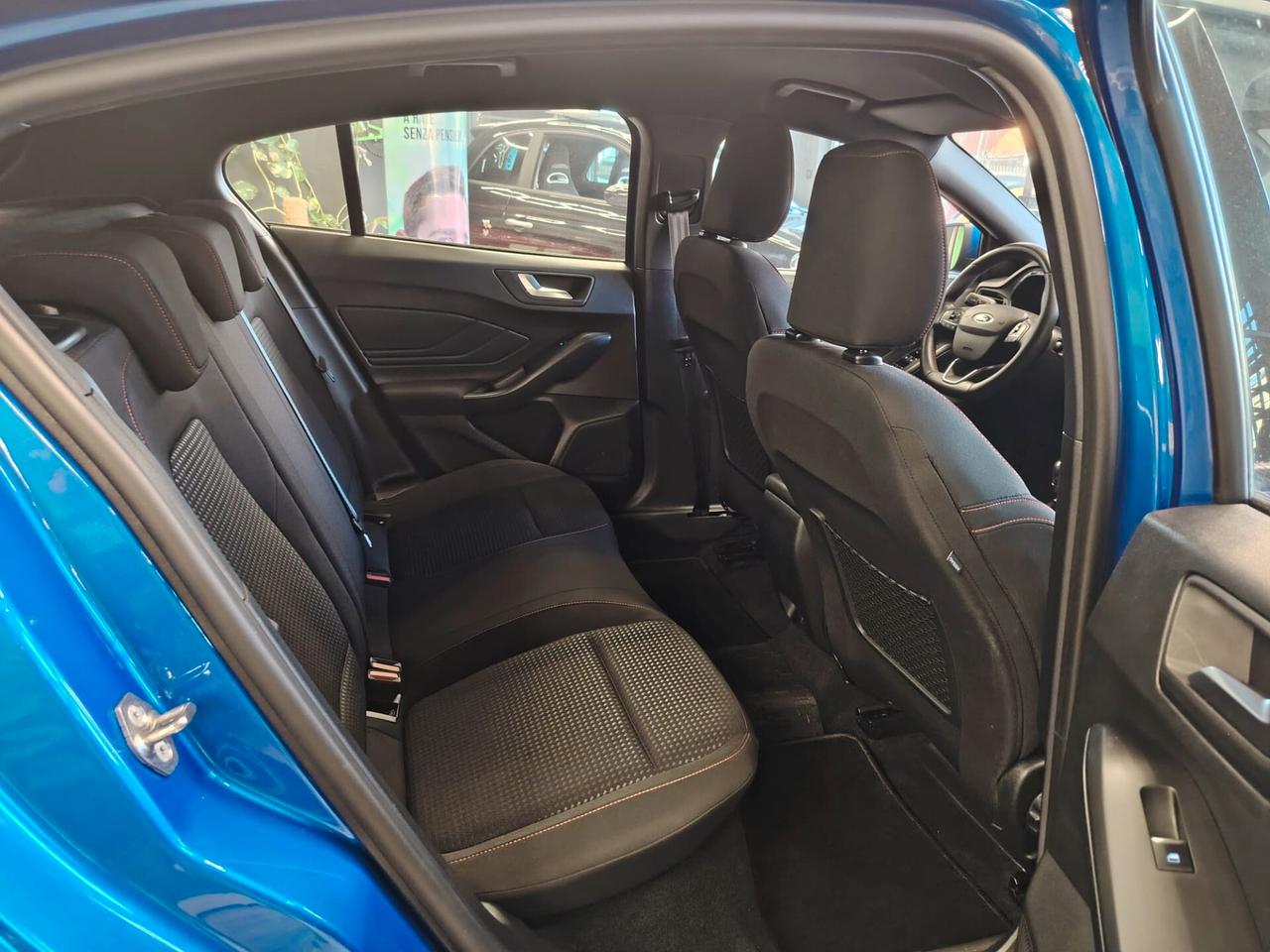 Ford Focus 1.0 EcoBoost Hybrid 125 CV 5p. ST-Line