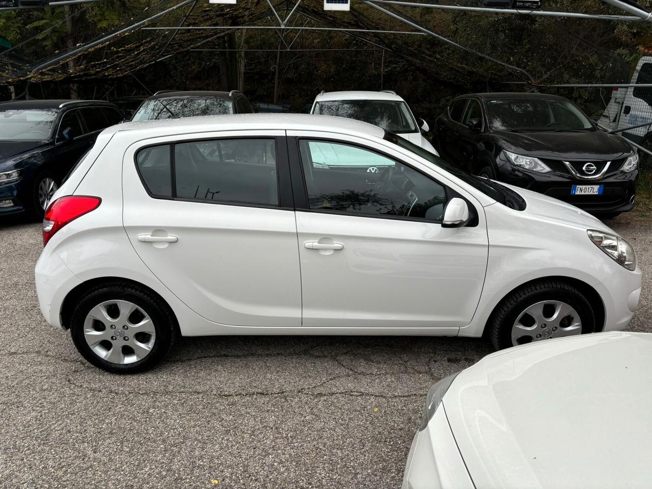 Hyundai i20 1.4 CRDi 5p. OK Neopatentati