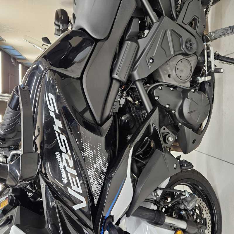 Kawasaki Versys 650 Grand Tourer - 2021
