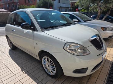 Lancia Ypsilon 1.4 Unyca Ecochic GPL