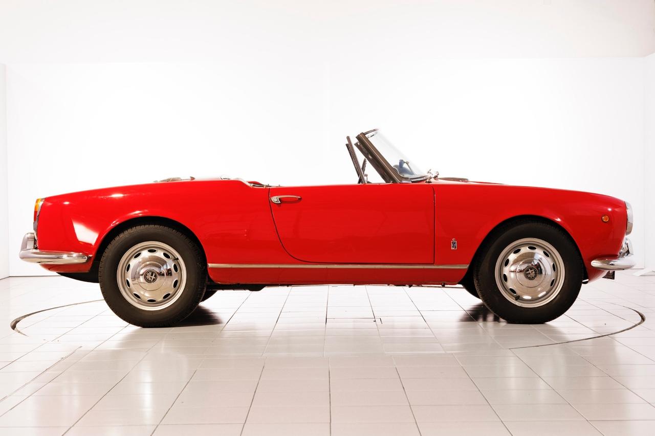 Alfa Romeo Giulia 1600 Spider Veloce