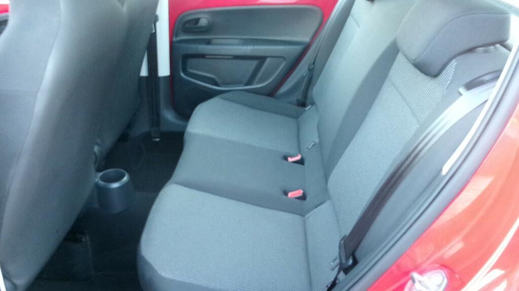 Volkswagen up! 1.0 BlueMotion Take !