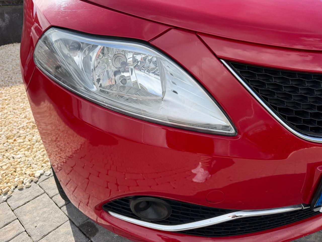 Lancia Ypsilon 1.3 MJT 16V 95 CV 5 porte Euro 6