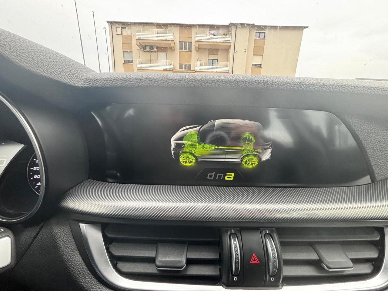 Alfa Romeo Stelvio 2.2 Turbodiesel 210 CV AT8 Q4 Executive