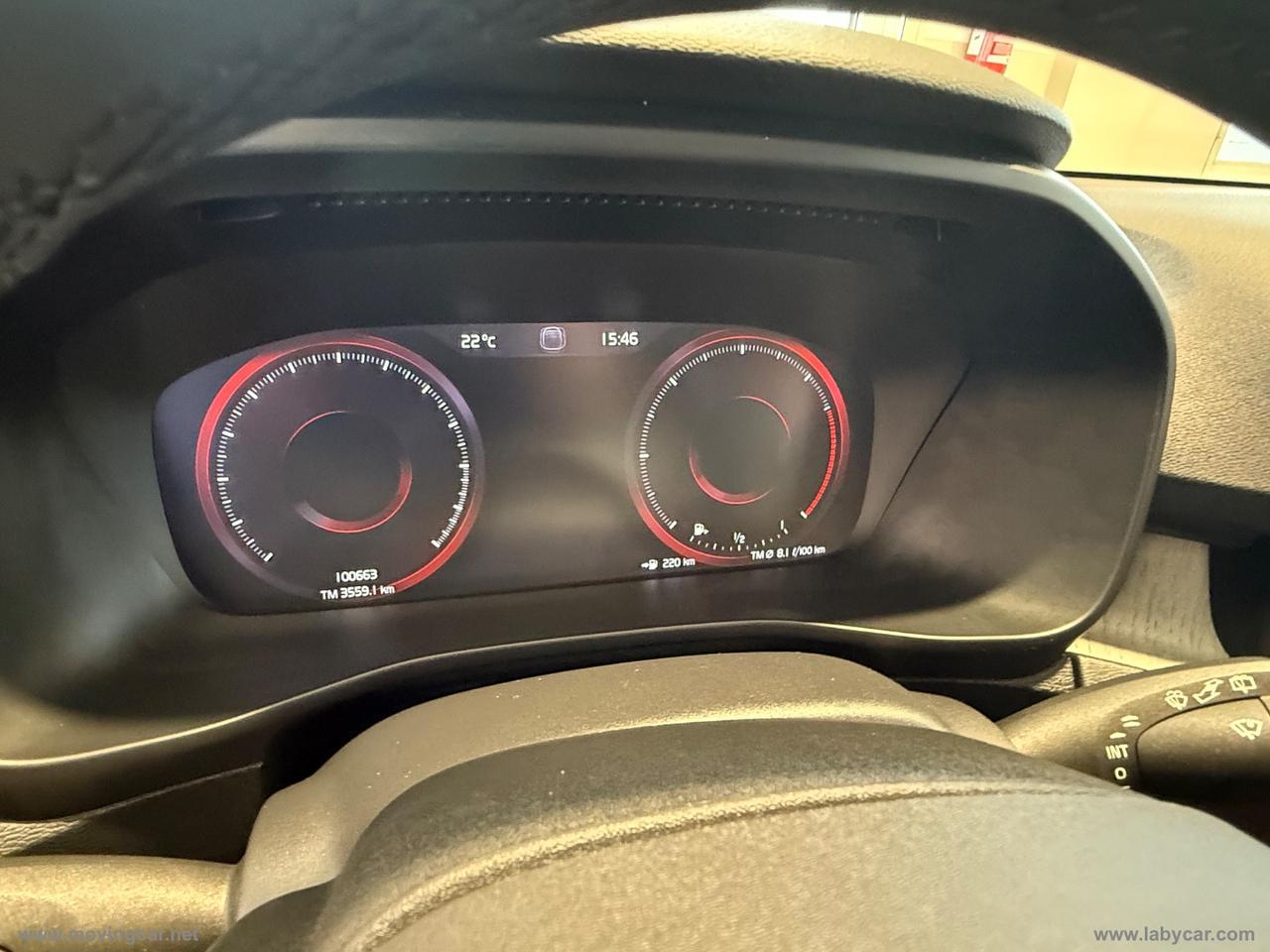 VOLVO XC40 D3 Geartronic Momentum N1 AUTOCARRO