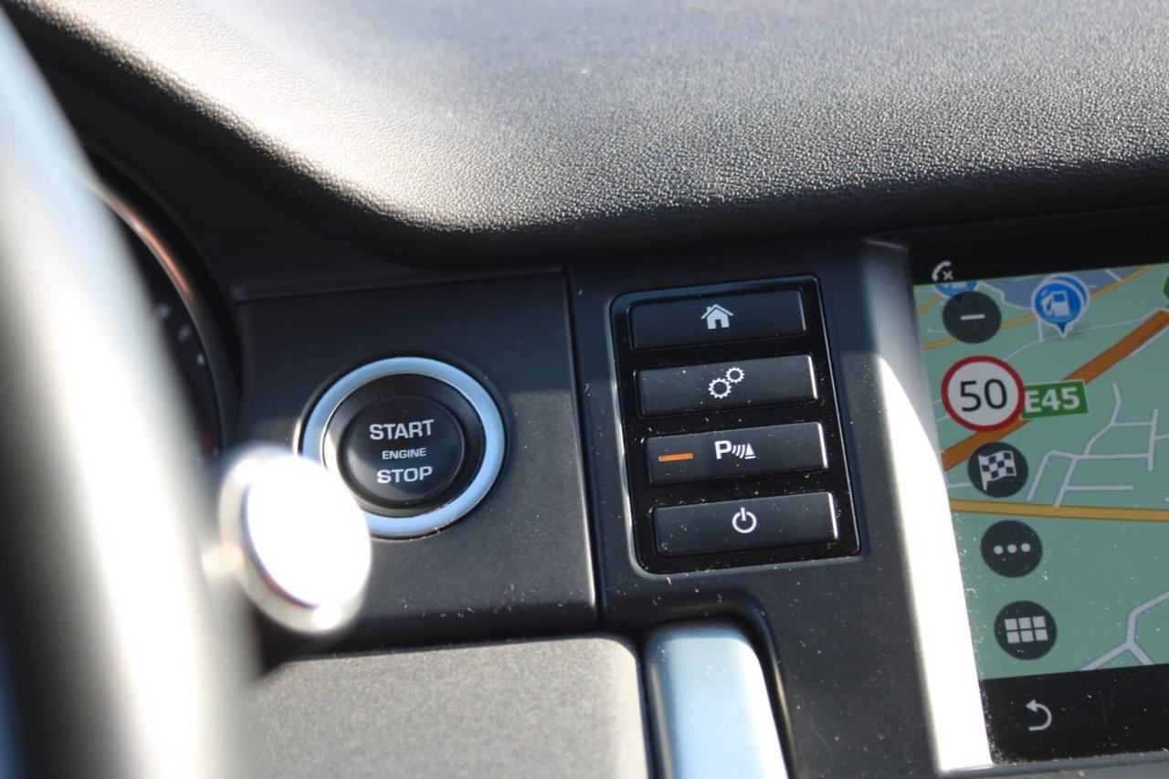 Land Rover Discovery Sport AUTOCARRO