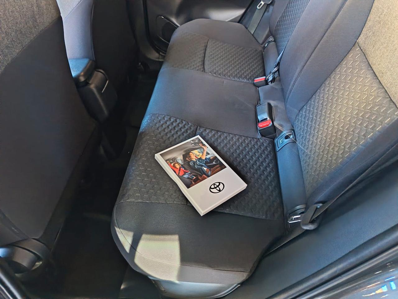 Toyota Yaris 1.5 Hybrid 5 porte Trend