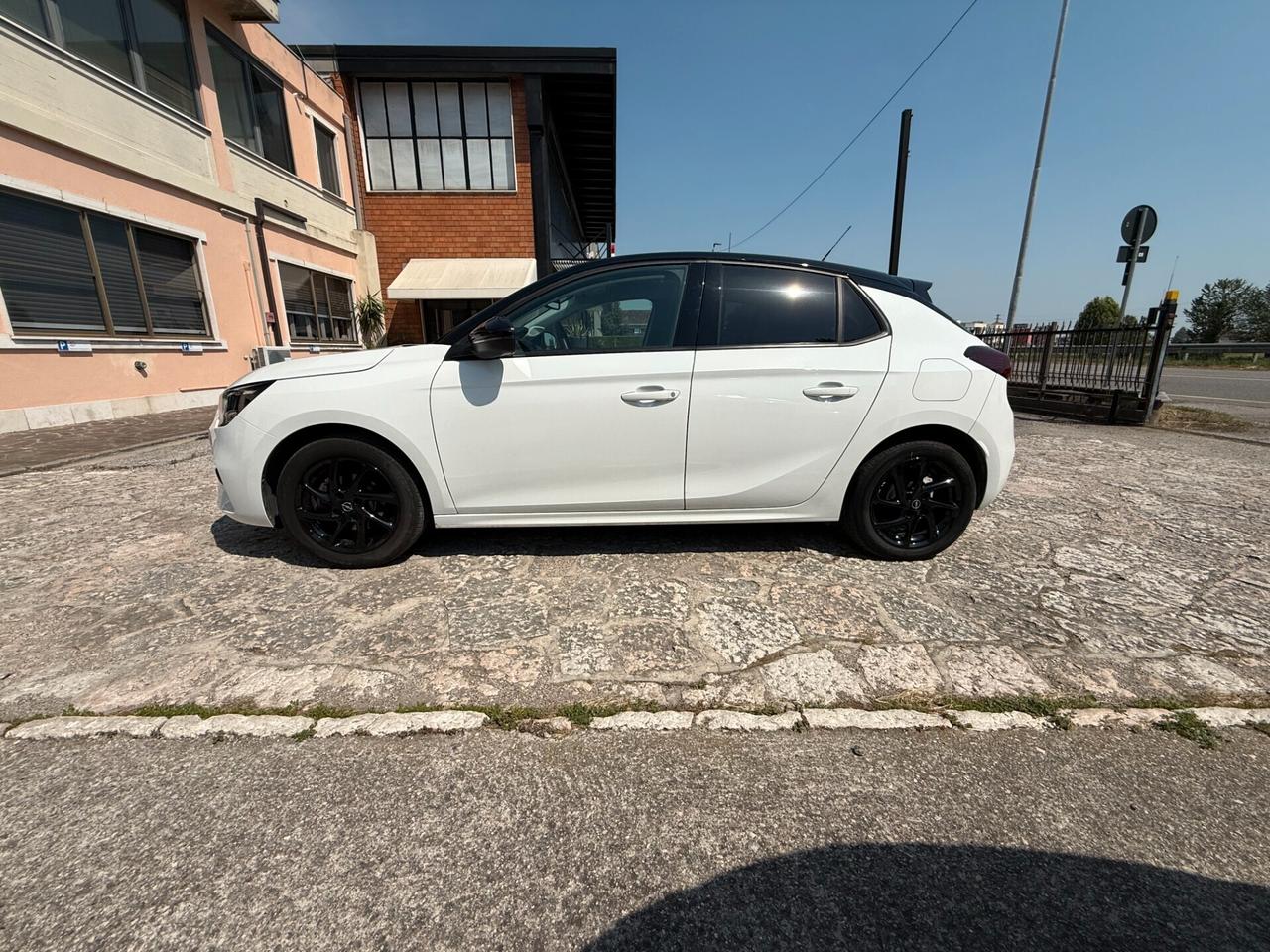 Opel Corsa 1.2 Edition