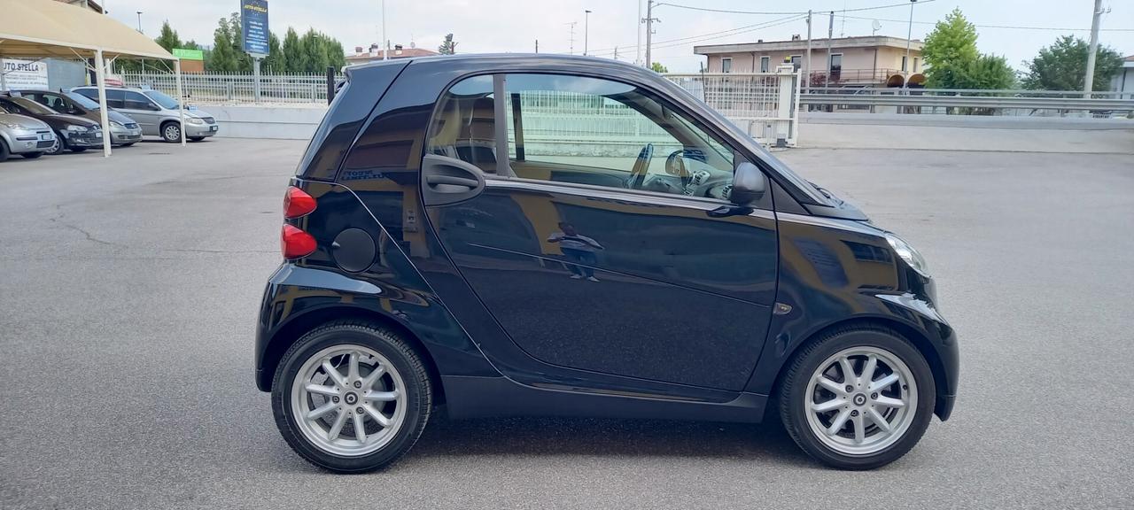 Smart ForTwo cc. 1000 Benzina 71 CV. Coupé Modello Pulse Automatica anche per Neopatentati 2025.