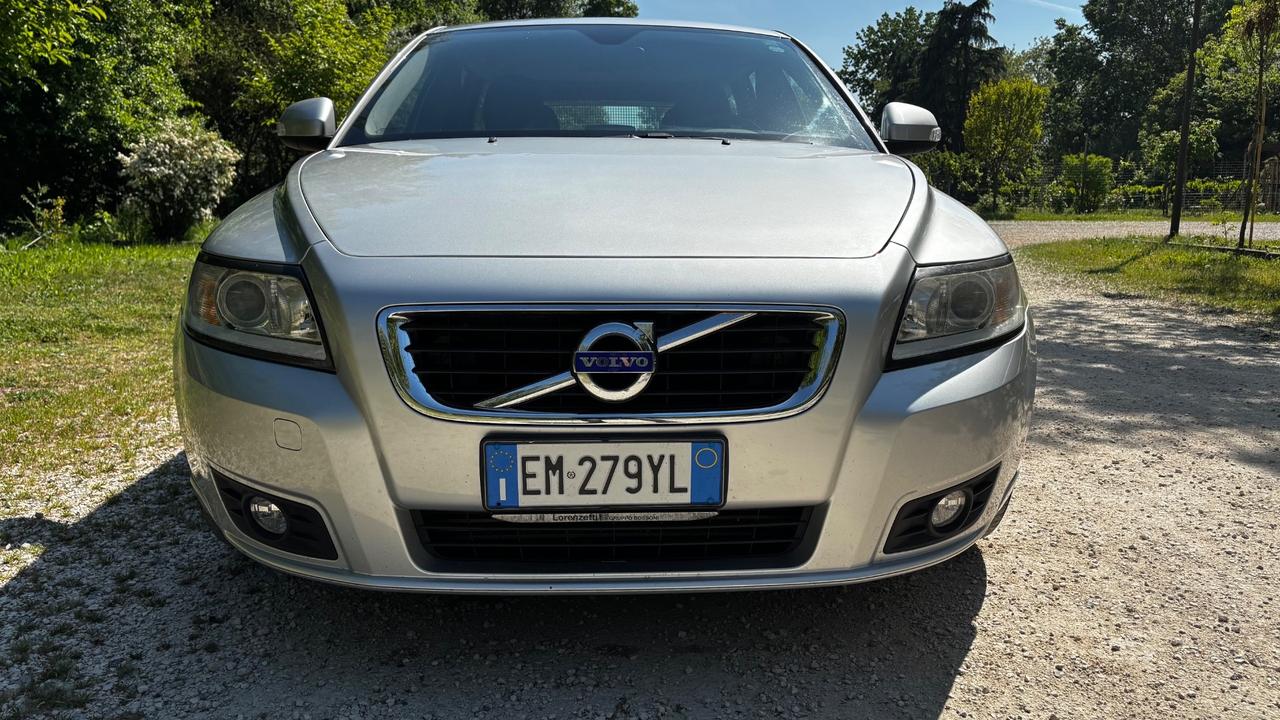 Volvo V50 D2 POLAR PLUS