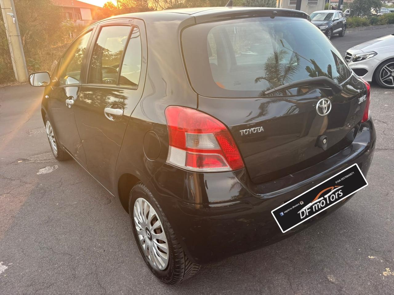 Toyota Yaris 1.3 5 porte Sol-2011