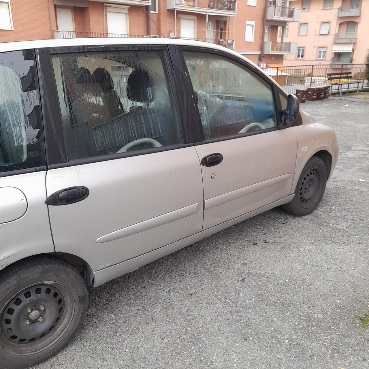 Fiat Multipla 110 JTD SX distribuzione ok 6 posti