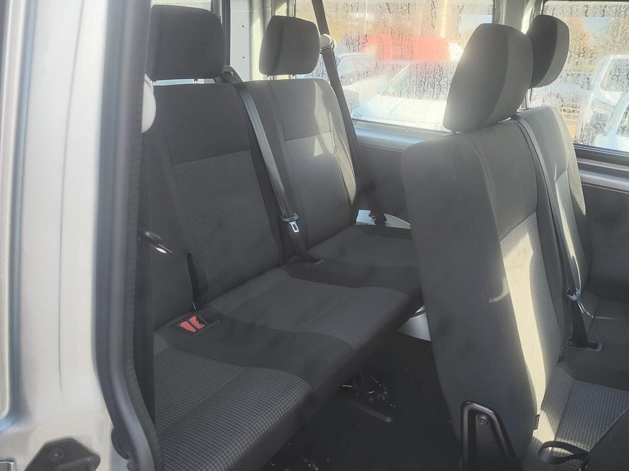 Volkswagen Transporter 2.0 TDI 110CV PC Kombi Business