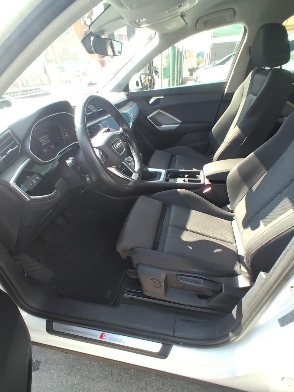 Audi Q3 SPB 35 TDI S line edition