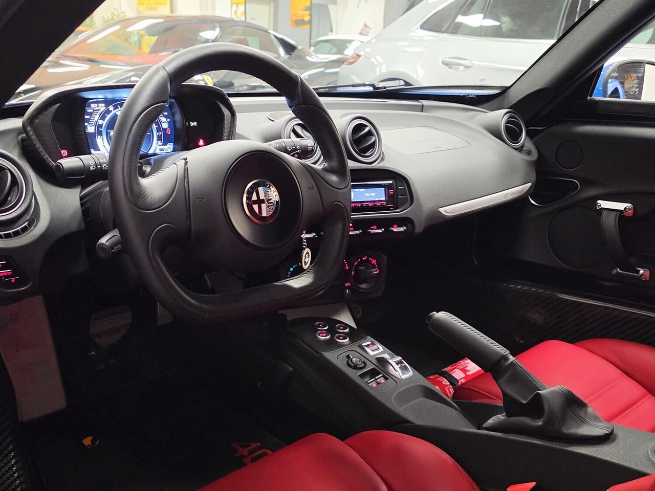 Alfa Romeo 4C 1750 TBi VERNICE SPECIALE _ TAGLIANDATA MENO DI 1000KM FA _ UNICO PROPRIETARIO _ SERVICE BOOK _ GARANZIA 12 MESI _ ALPINE _ ESTINTORE