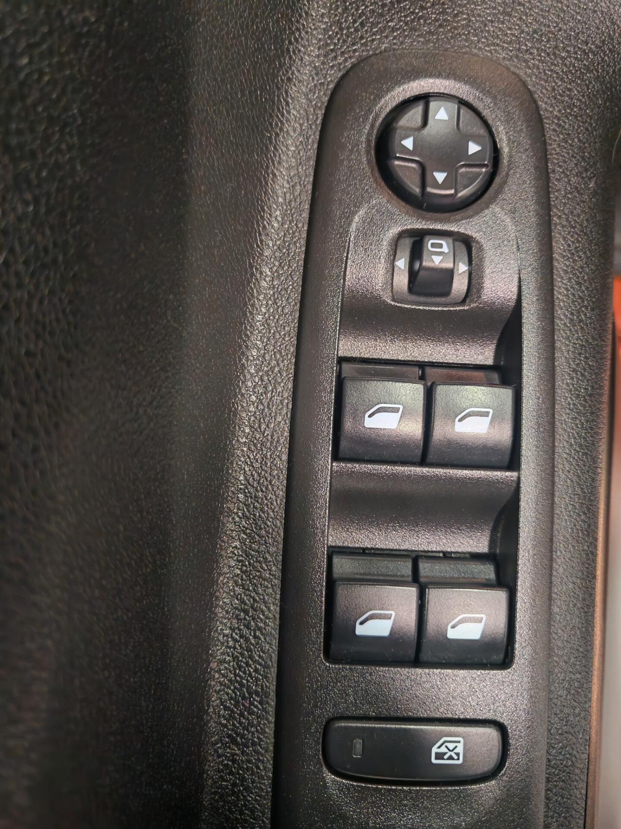 Peugeot Rifter BlueHDi 130 S&S EAT8 GT Line Long