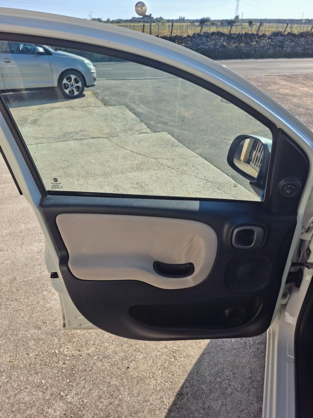 Fiat Panda 0.9 benzina neopatentati