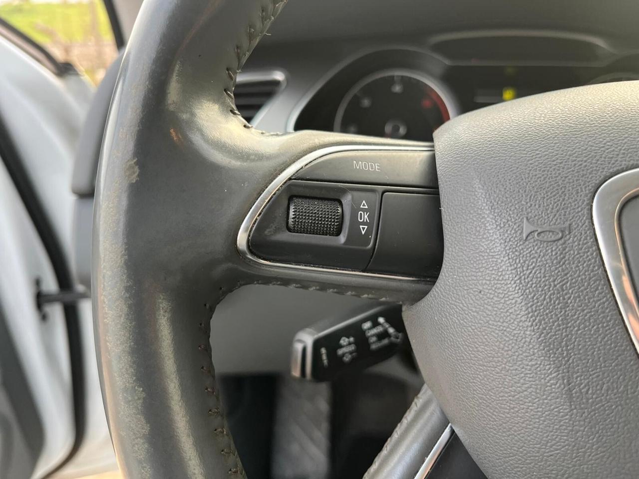 Audi A4 Avant 2.0 TDI - PERFETTA - 2012