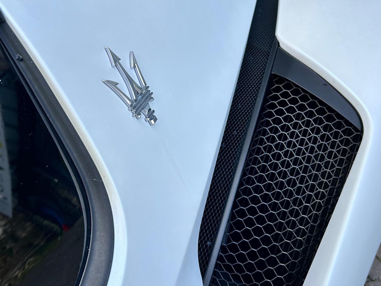 Maserati MC20 3.0 V6