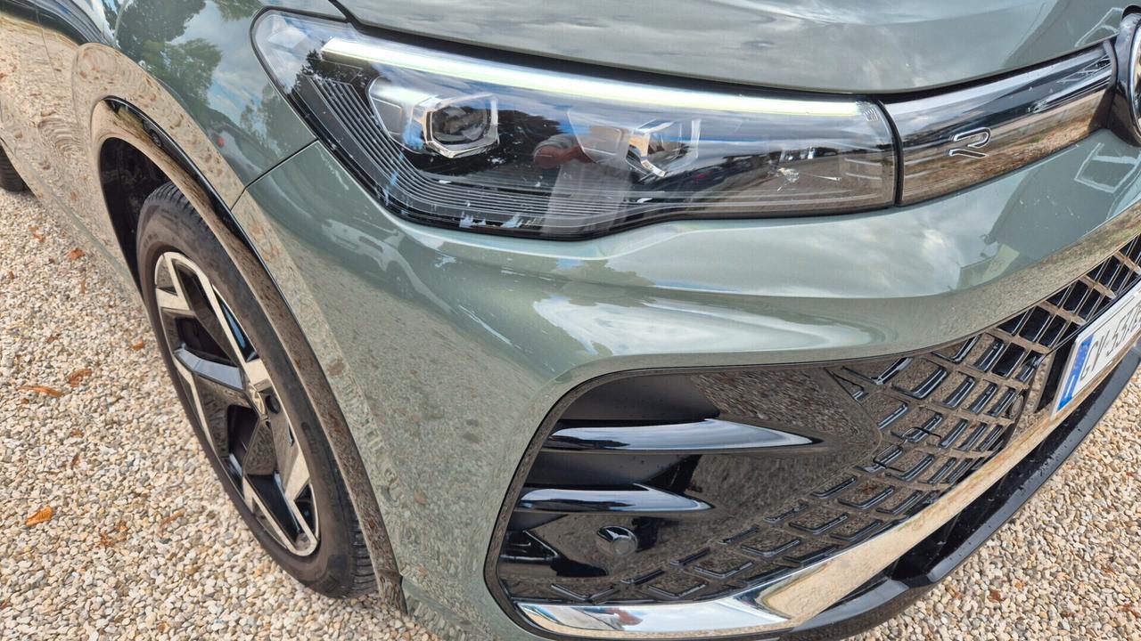Volkswagen Tiguan 2.0 TDI 150 CV SCR DSG R-Line