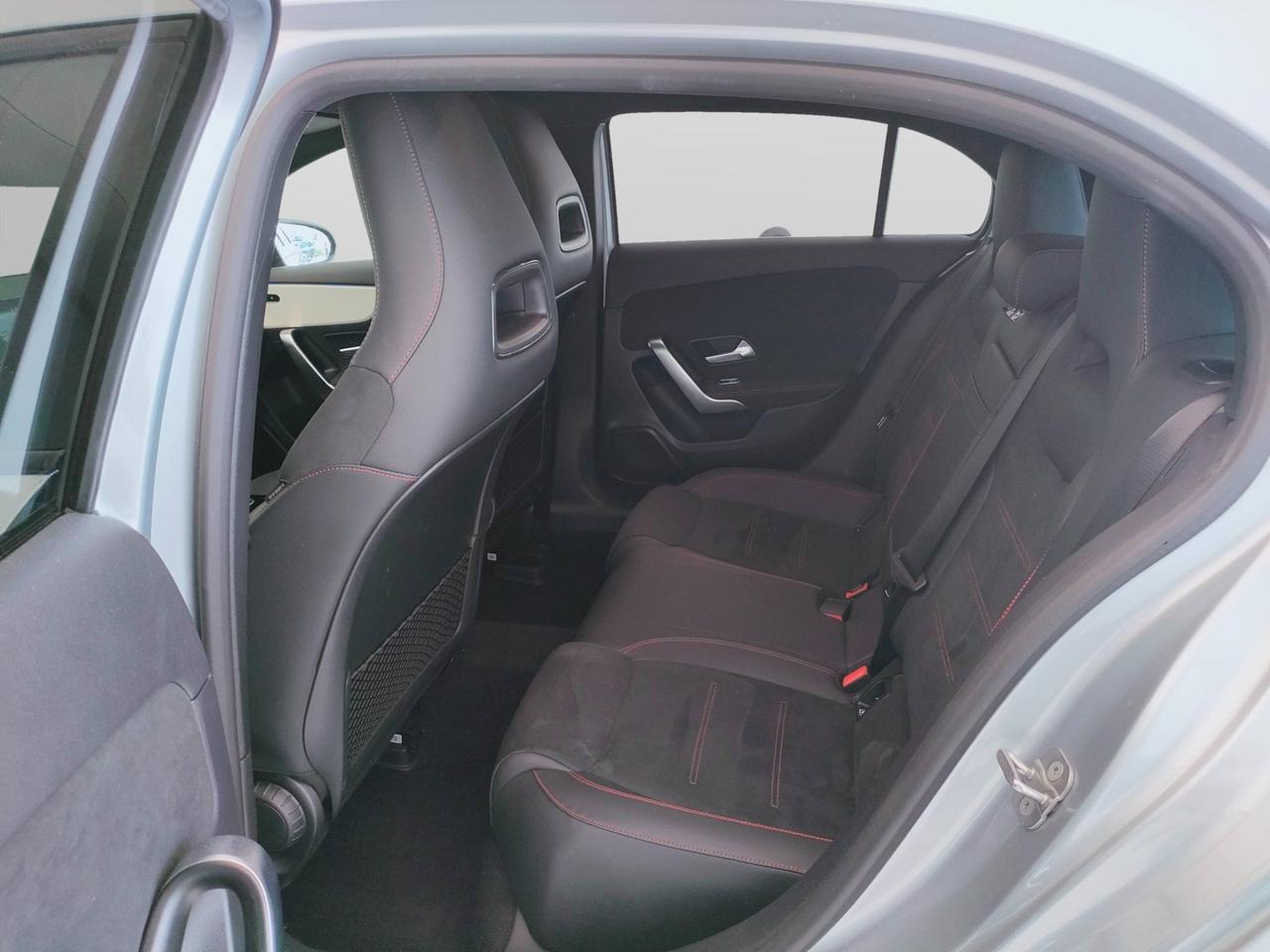 Mercedes-Benz Classe A - W177 2023 - A 180 d AMG Line Advanced Plus auto