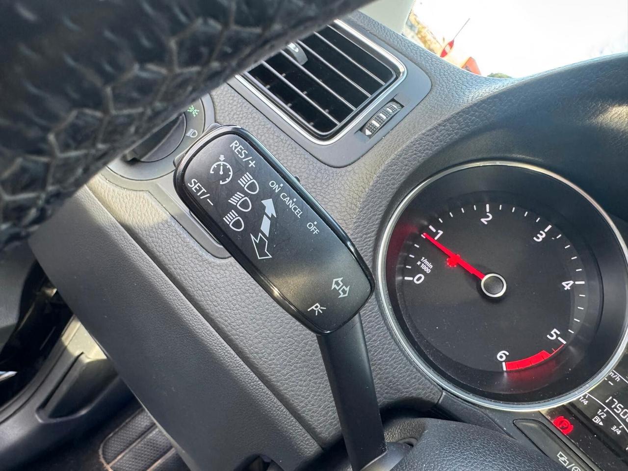 VW Polo Cross 1.4 TDI NEOPATENTATO GARANZIA 12MESI