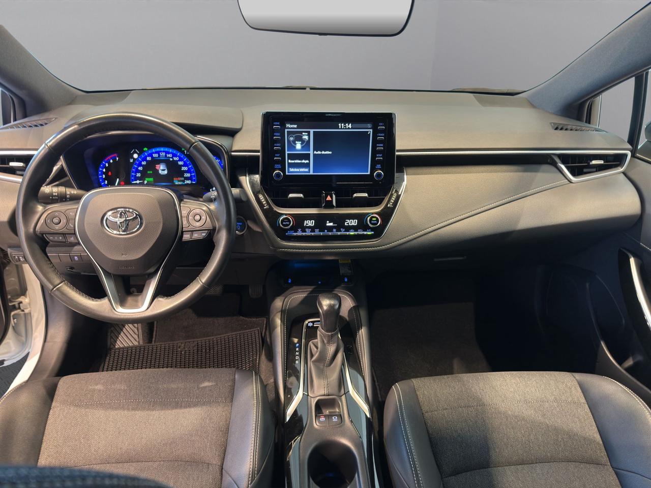 Toyota Corolla 1.8h STYLE cvt