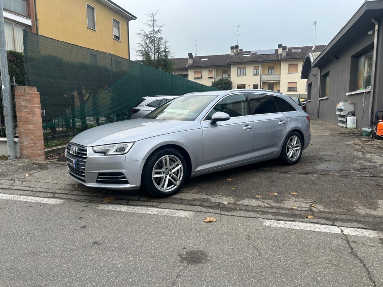 Audi A4 Avant 2.0 TDI 190 CV ultra S tronic Business Sport