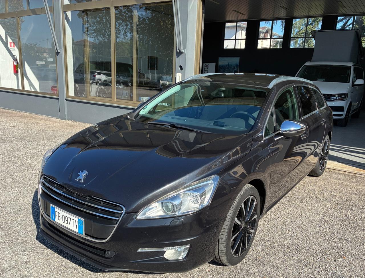 Peugeot 508 2.0 HDi 140CV SW Ciel Allure