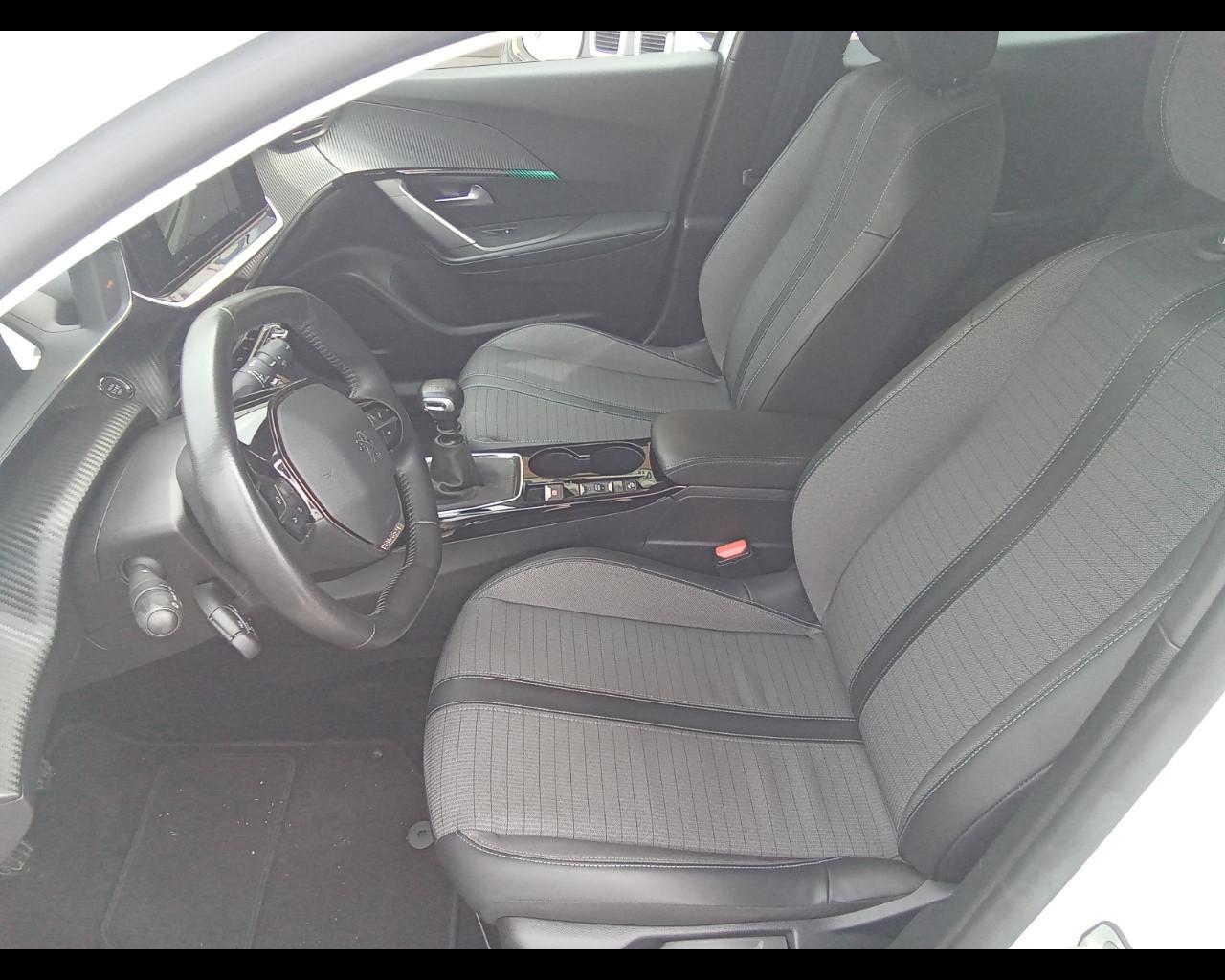 PEUGEOT 2008 2ª serie - 2008 PureTech 100 S&S Allure Pack