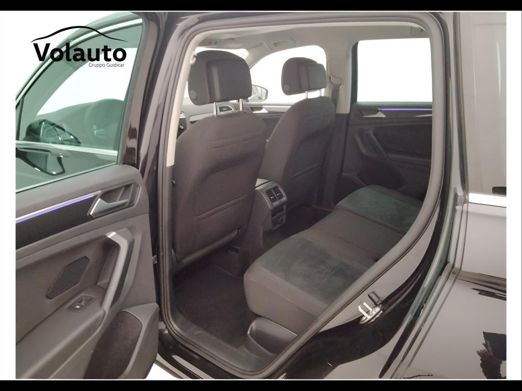 VOLKSWAGEN Tiguan II 2021 - Tiguan 1.5 tsi Elegance 150cv dsg