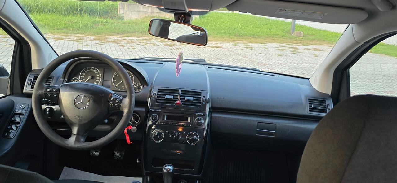 Mercedes-benz A 160 BlueEFFICIENCY Special Edition Sport