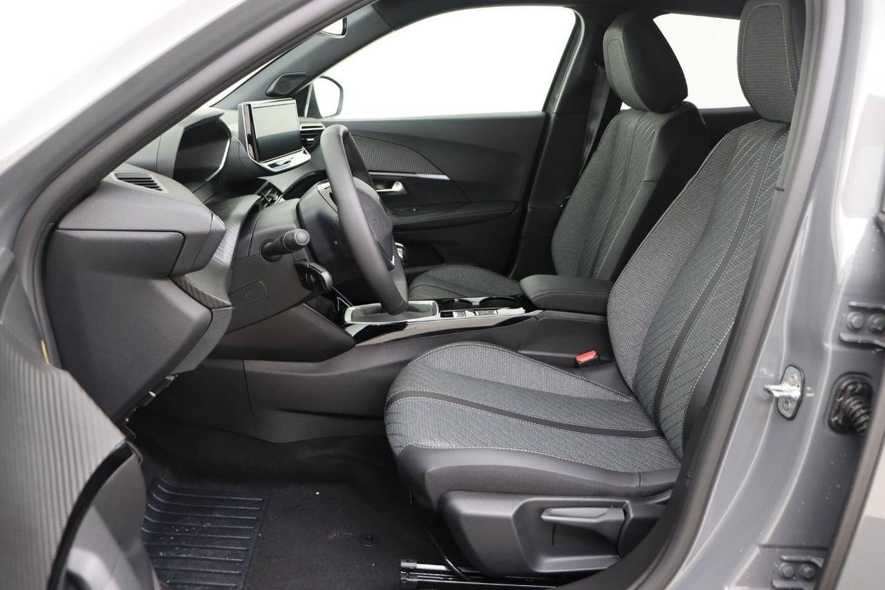 Peugeot 2008 1.2 turbo Allure 100cv IN PROMO