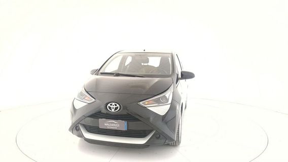 Toyota Aygo II 2018 5p 5p 1.0 x-business 72cv